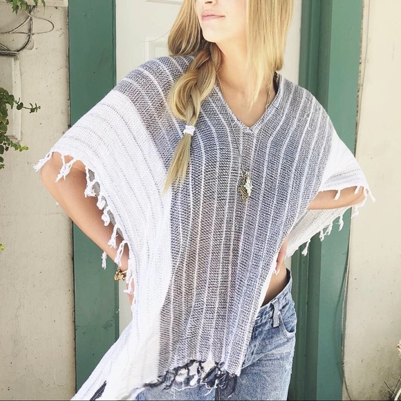Free People lightweight poncho - Picture 2 of 5